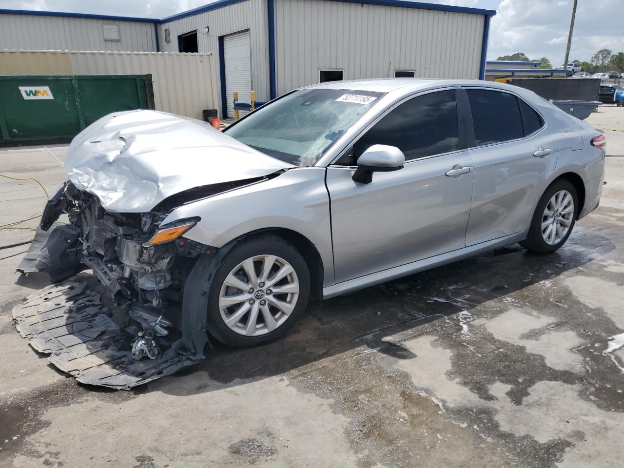 2019 Toyota Camry L продається в Orlando, FL - Front End