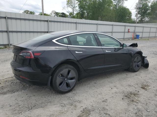  TESLA MODEL 3 2019 Черный
