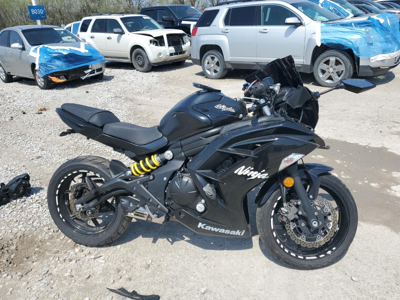 2013 Kawasaki Ex650 E for Sale in Des Moines, IA - Front End