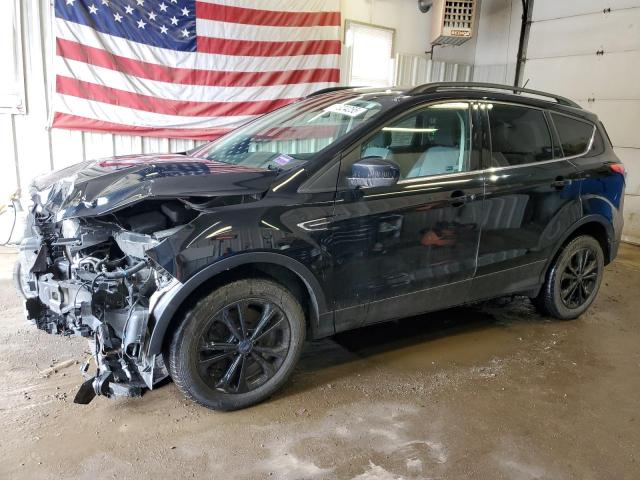  FORD ESCAPE 2018 Czarny