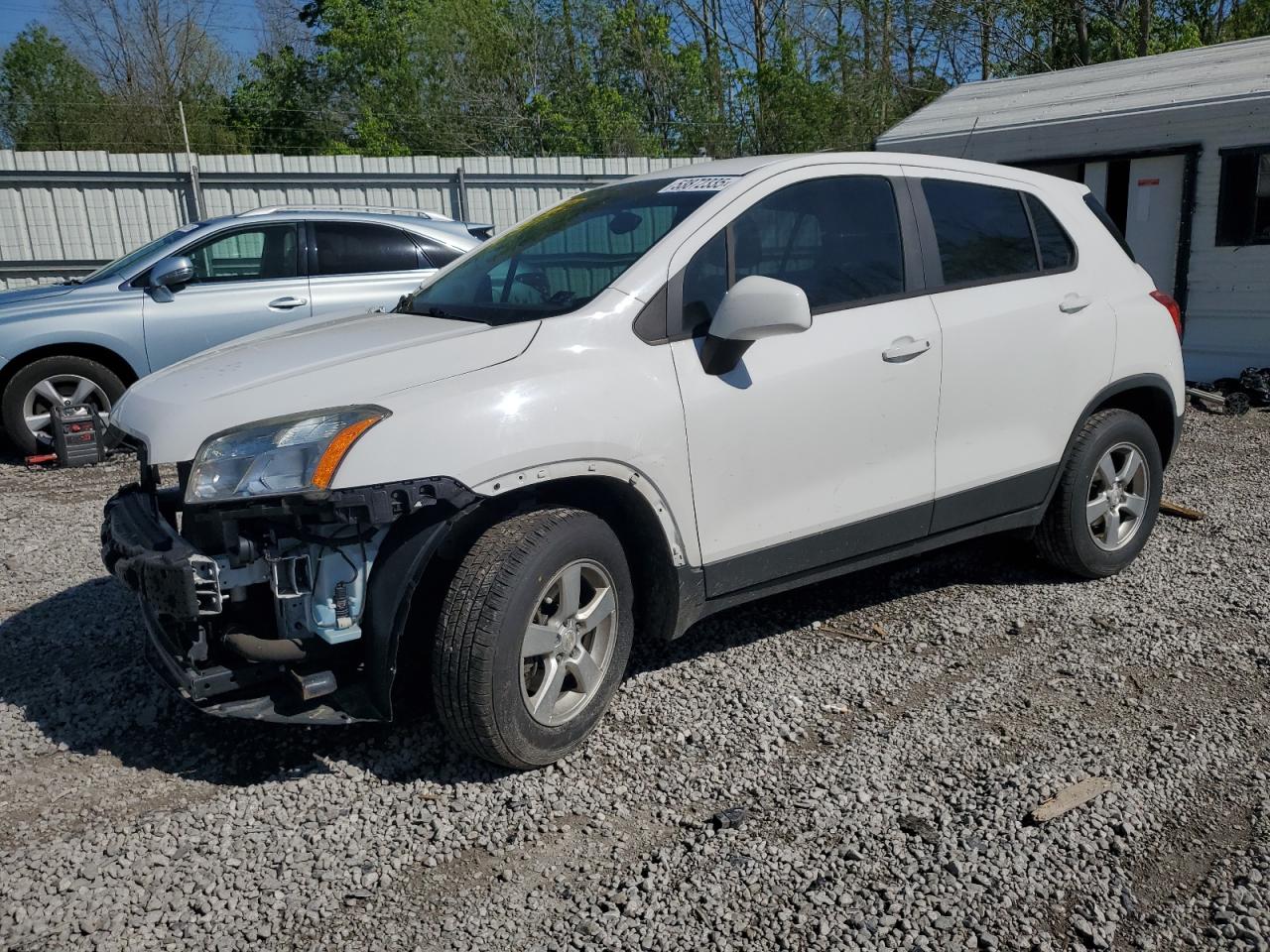 2016 Chevrolet Trax Ls for Sale in Hurricane, WV - Front End