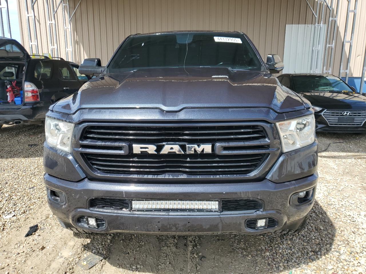 2021 RAM 1500 - Image 5