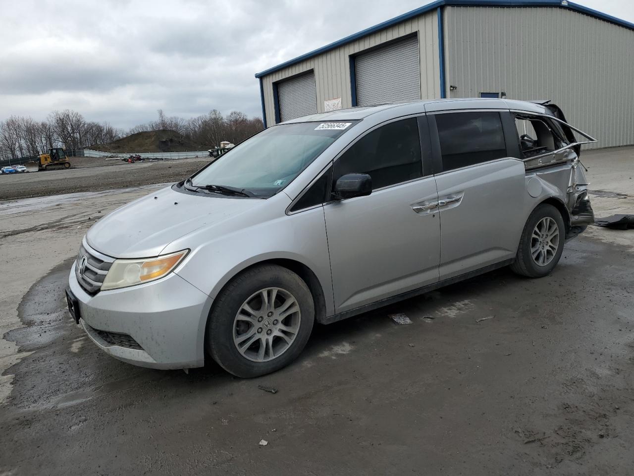 2011 Honda Odyssey Exl for Sale in Duryea, PA - Rear End