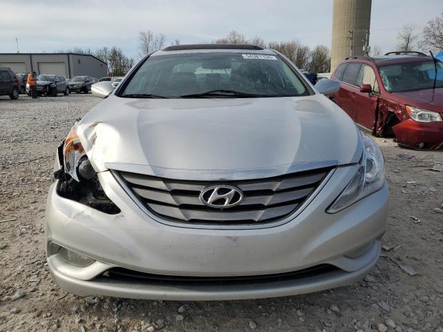  HYUNDAI SONATA 2013 Серебристый