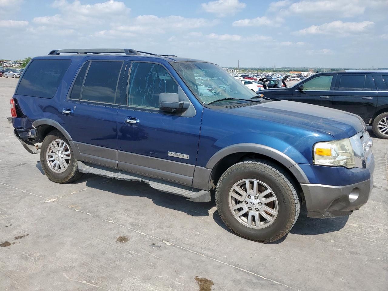2007 Ford Expedition Xlt VIN: 1FMFU15507LA52516 Lot: 82149095