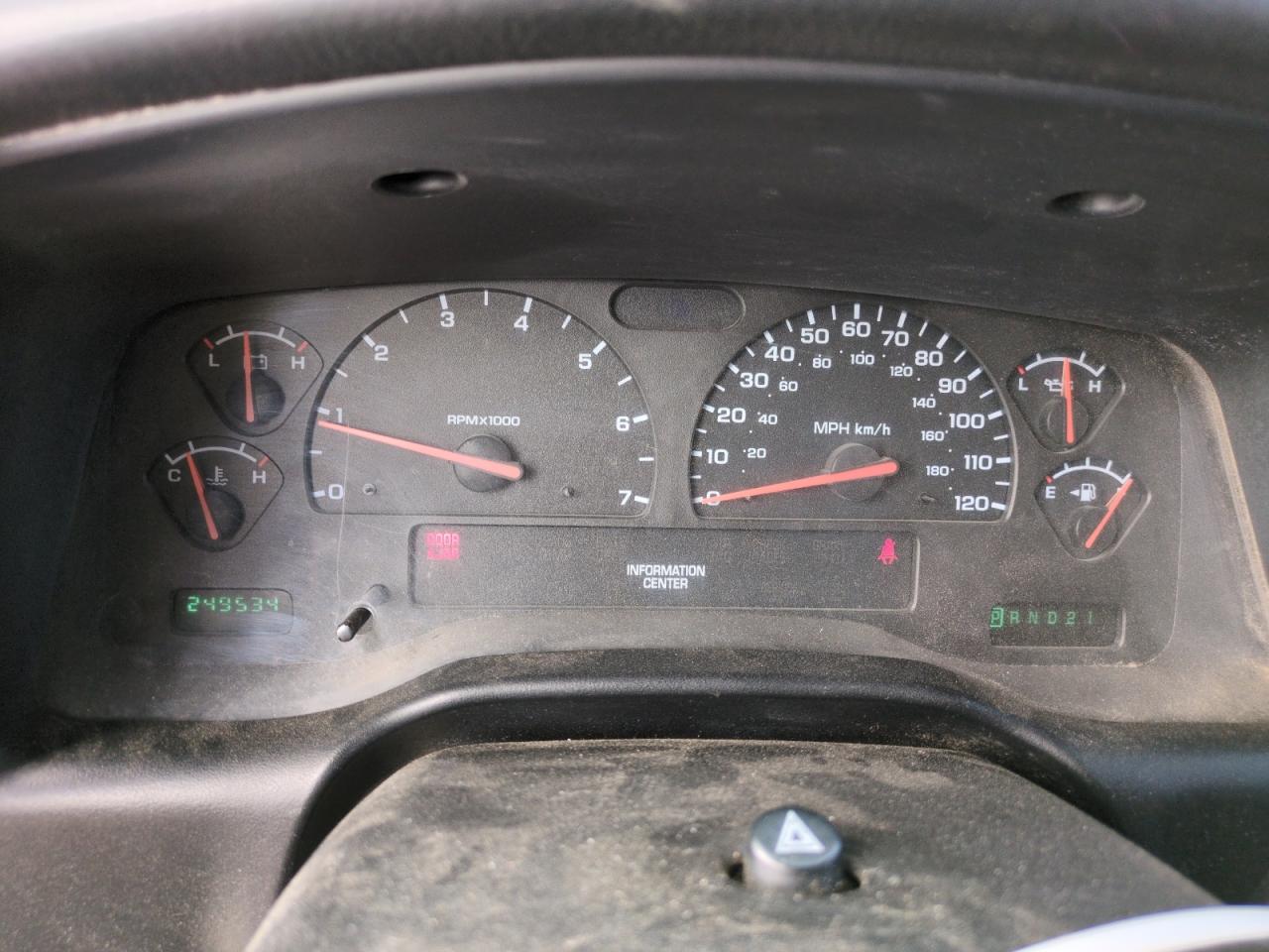 2002 Dodge Dakota Quad Slt VIN: 1B7HG48N32S638157 Lot: 53399165