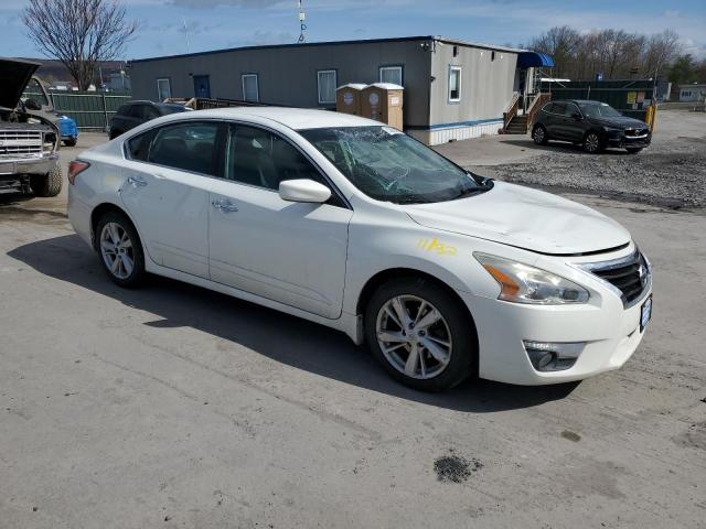  NISSAN ALTIMA 2015 White