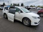 2018 Chrysler Pacifica Hybrid Limited за продажба в Woodburn, OR - Rear End