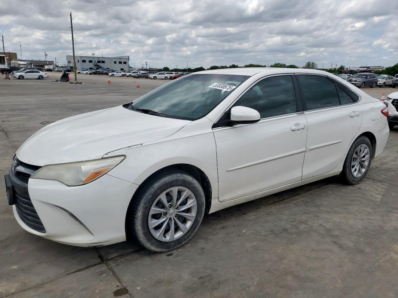 2015 Toyota Camry Le for Sale in Grand Prairie, TX - Mechanical