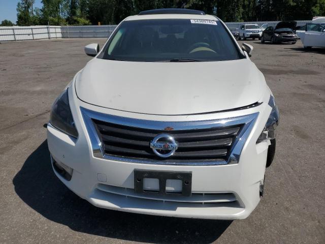  NISSAN ALTIMA 2015 Белый