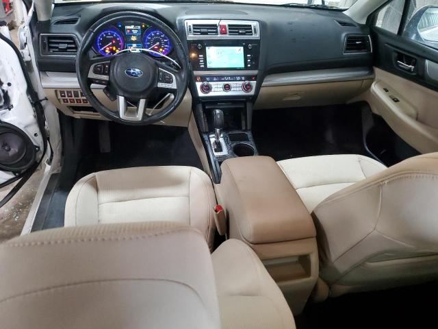 Sedans SUBARU LEGACY 2017 Biały
