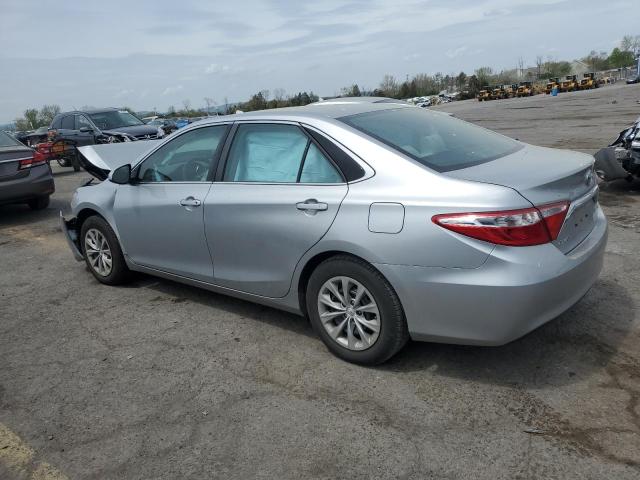 Sedans TOYOTA CAMRY 2017 Silver
