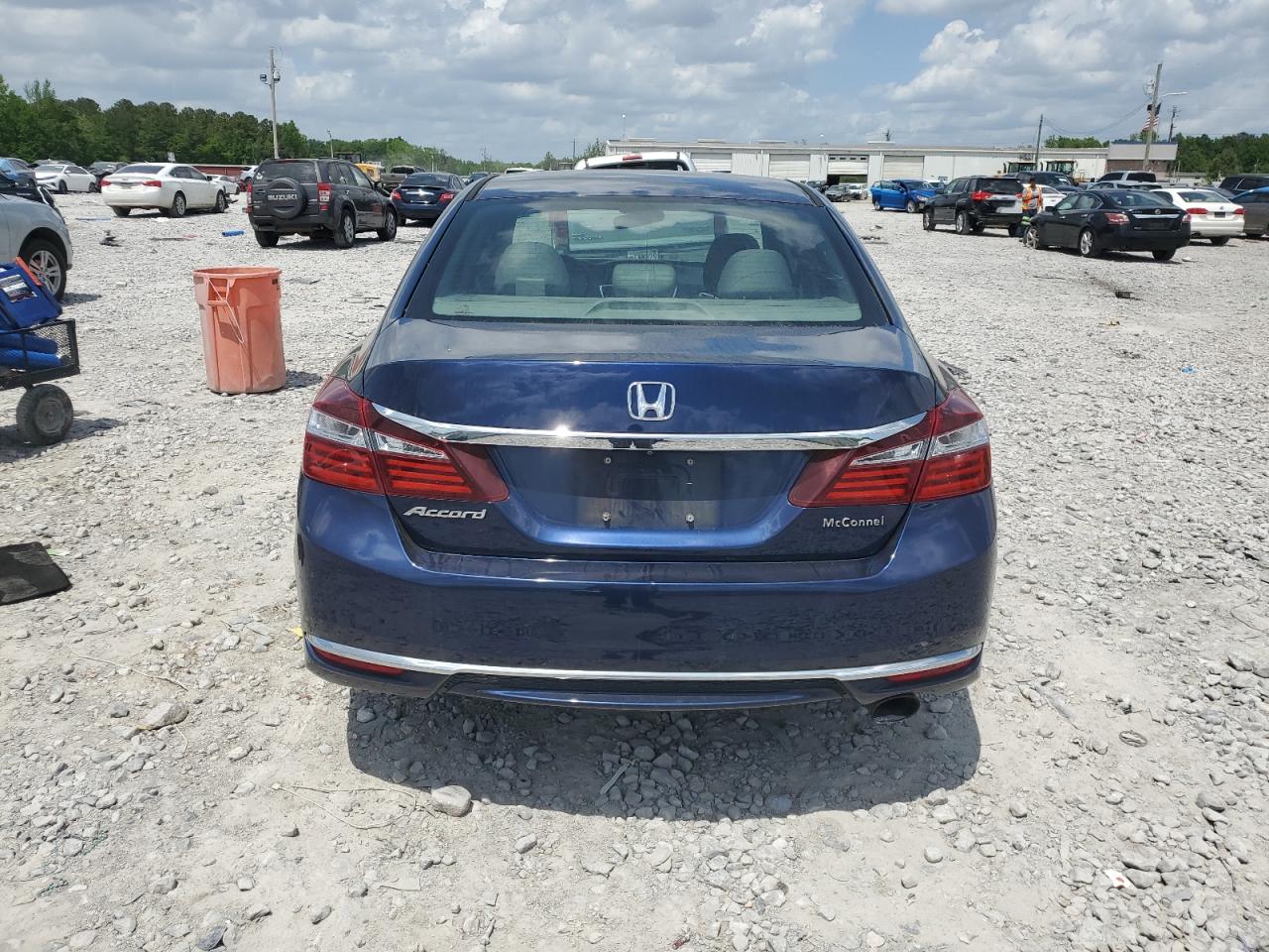 2017 Honda Accord Lx VIN: 1HGCR2F32HA000850 Lot: 58730855