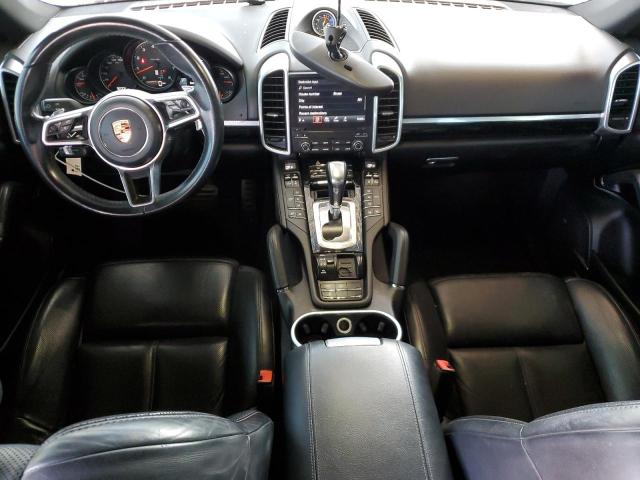  PORSCHE CAYENNE 2017 White