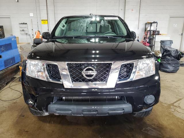  NISSAN FRONTIER 2018 Черный