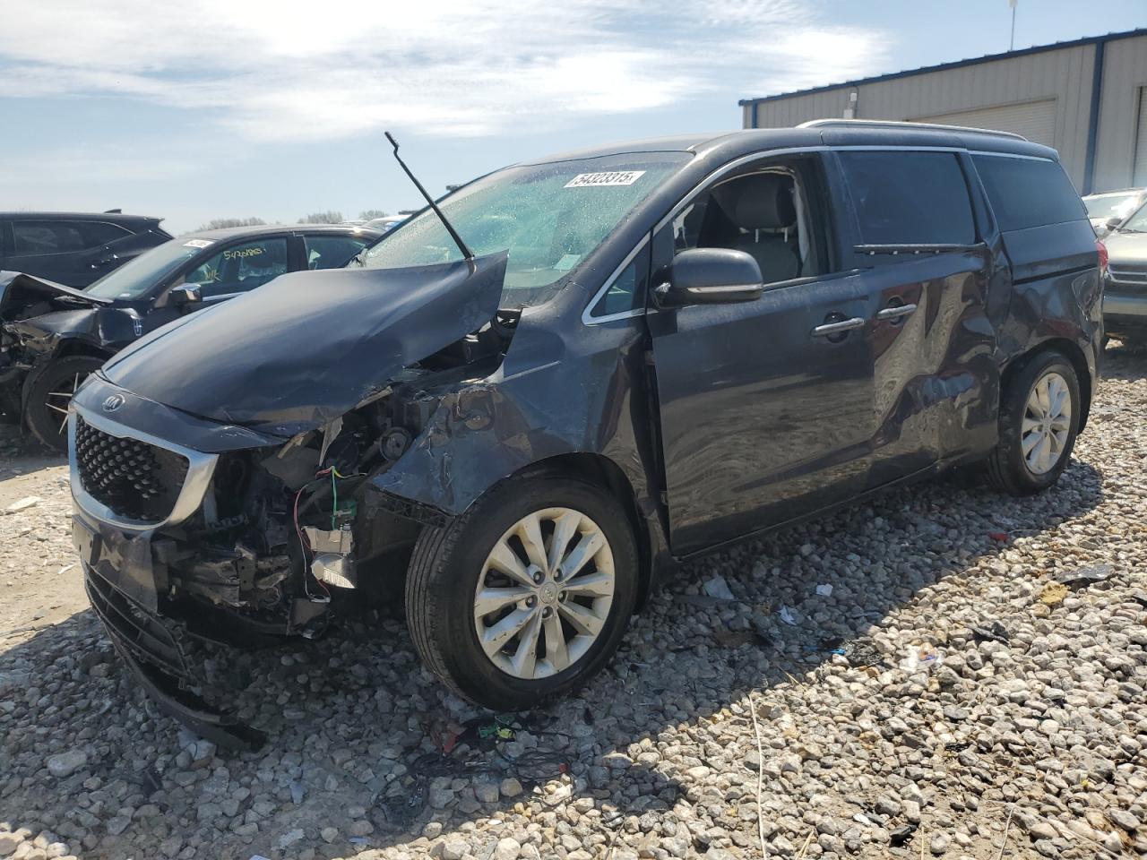 2015 Kia Sedona Ex for Sale in Wayland, MI - Front End