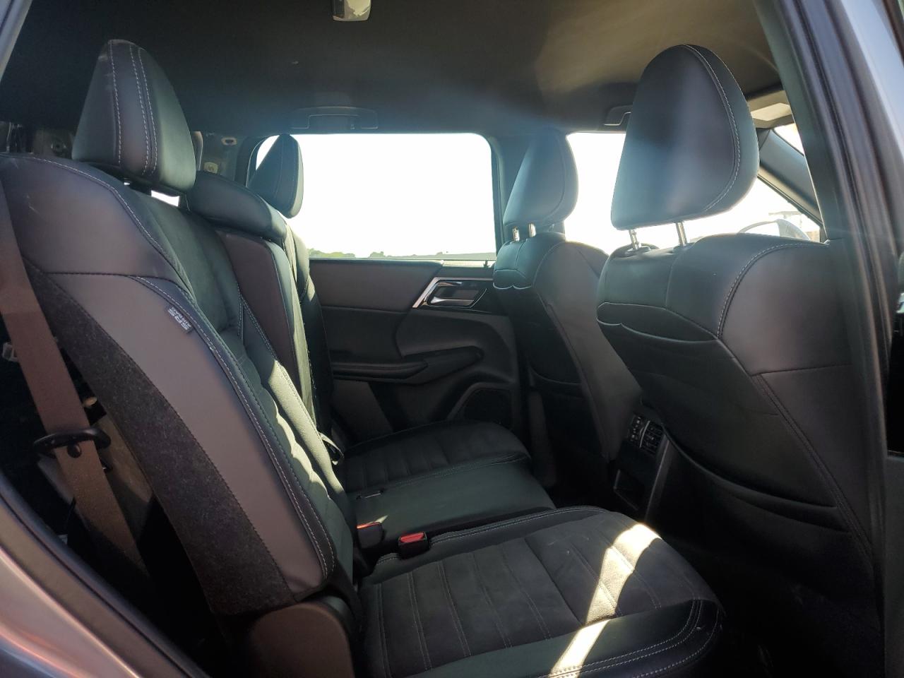 2023 Mitsubishi Outlander Se VIN: JA4J3UA84PZ021277 Lot: 53884445