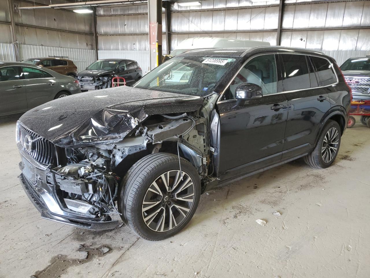 2021 Volvo Xc90 T5 Momentum for Sale in Des Moines, IA - Front End