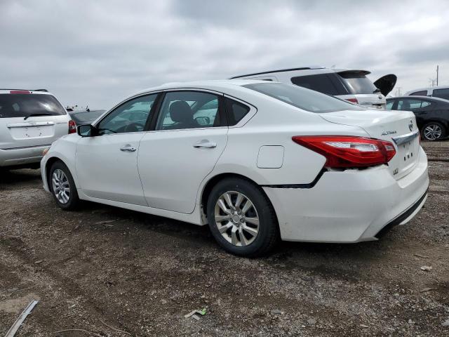Sedans NISSAN ALTIMA 2016 Biały