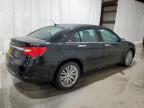 2013 Chrysler 200 Limited للبيع في Leroy، NY - Side