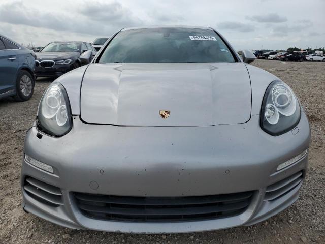 2015 PORSCHE PANAMERA 2
