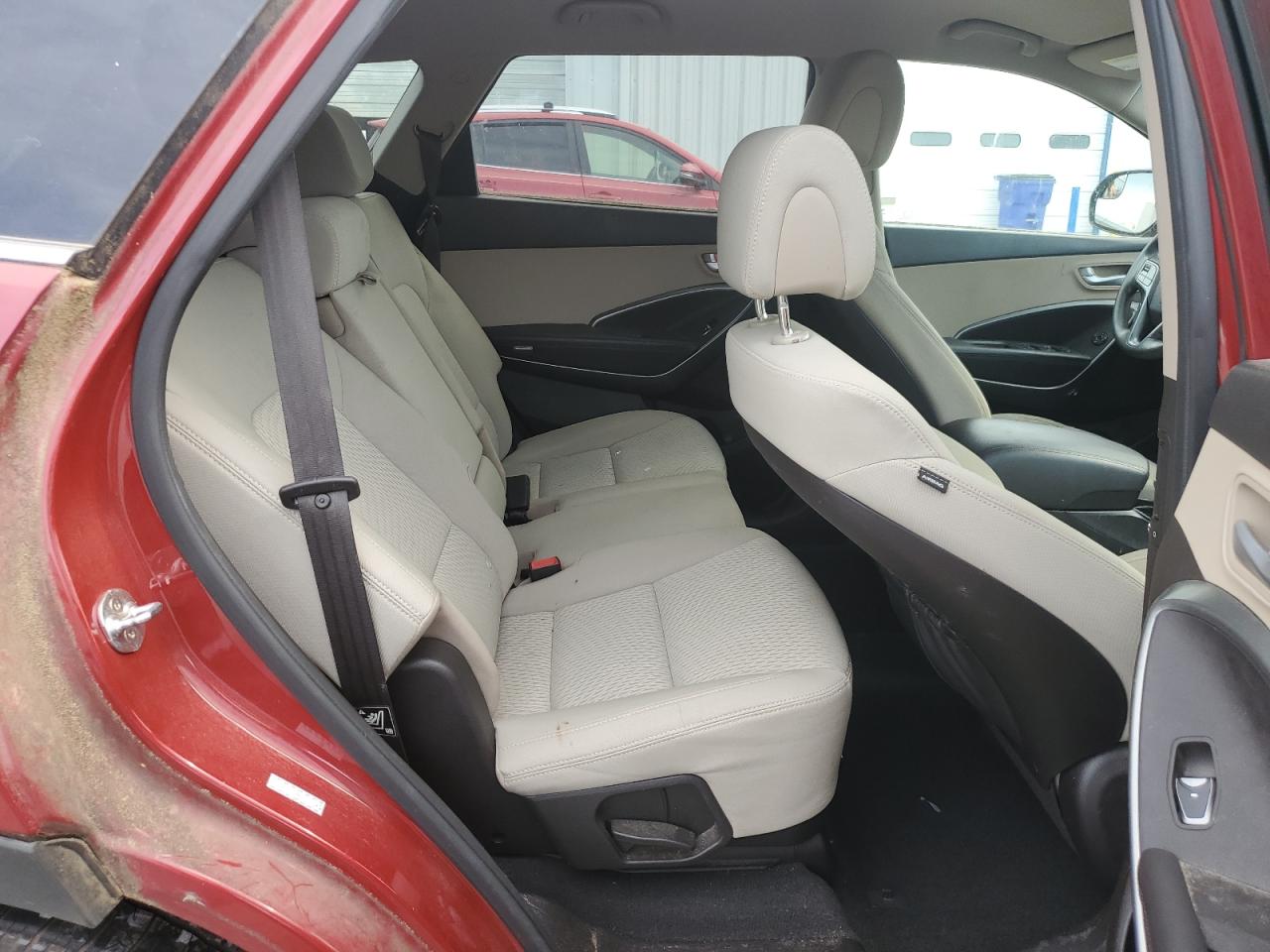 2017 Hyundai Santa Fe Se VIN: KM8SMDHF8HU252673 Lot: 54665045