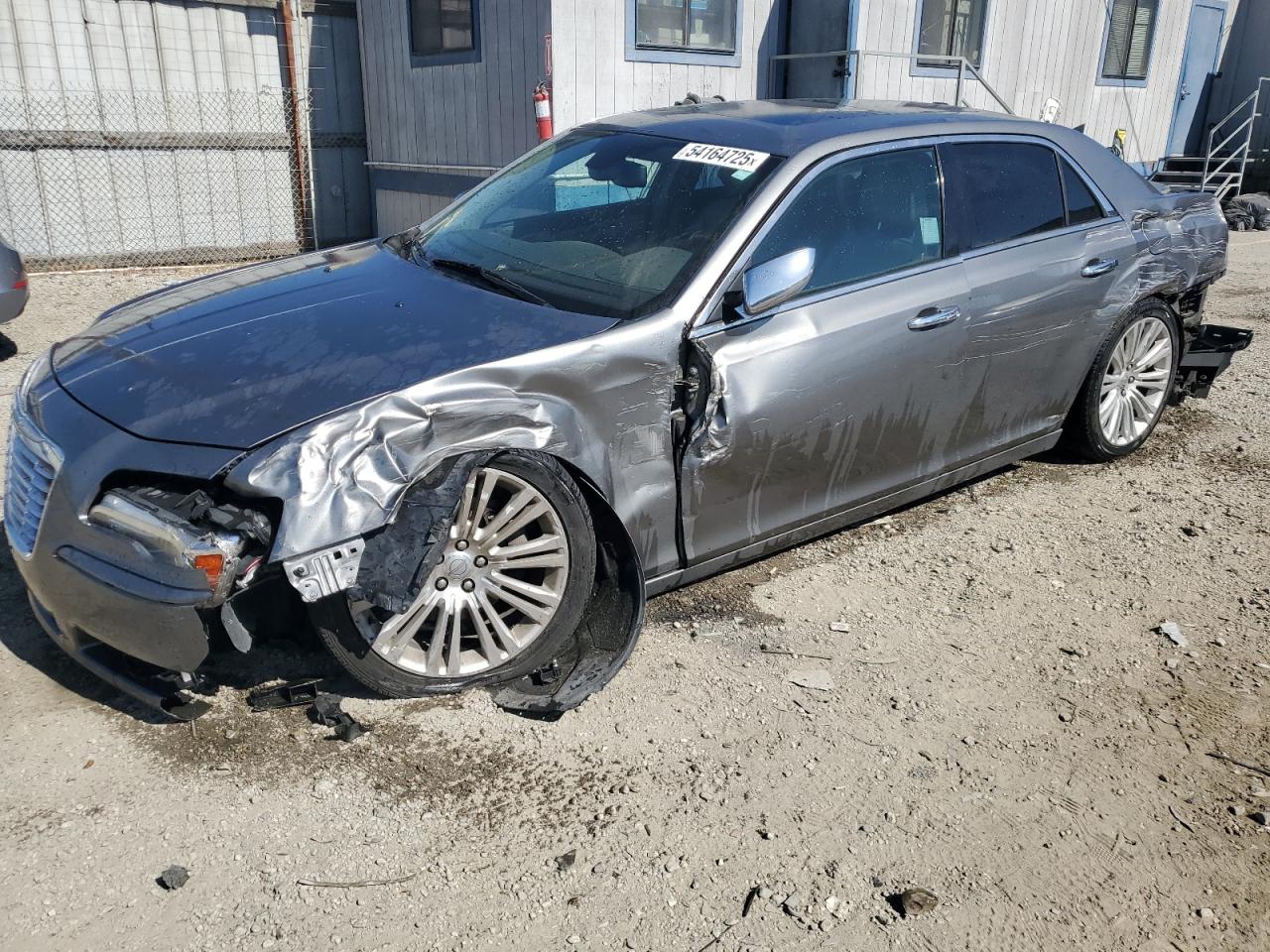 Los Angeles, CA에서 판매 중인 2012 Chrysler 300C - Front End
