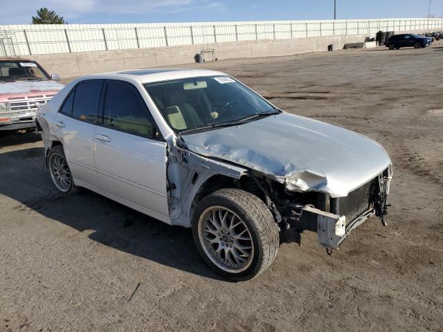 2001 LEXUS IS 300