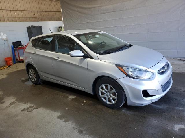  HYUNDAI ACCENT 2014 Серебристый