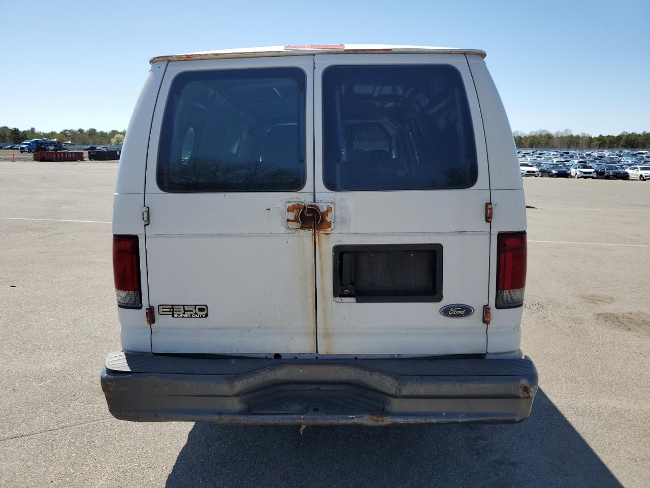 2003 Ford Econoline E350 Super Duty Van VIN: 1FTSS34L43HB02786 Lot: 53949975