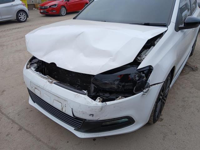 2014 VOLKSWAGEN POLO BLUEG