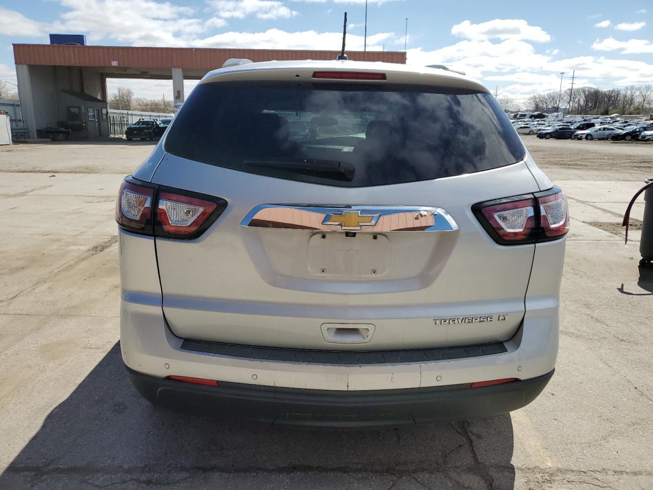 2015 Chevrolet Traverse Lt VIN: 1GNKRGKD2FJ372053 Lot: 53329585