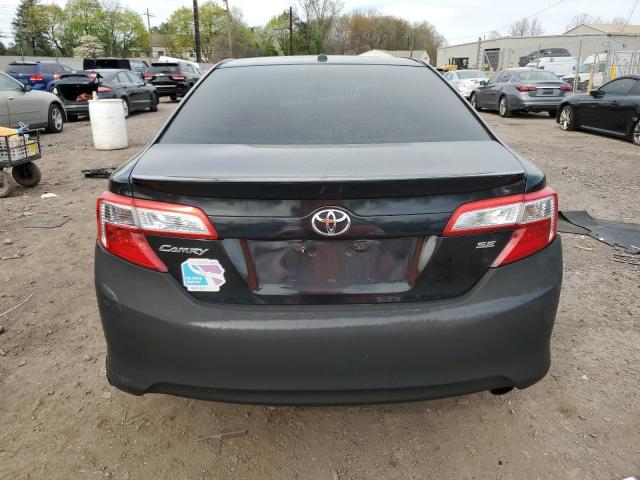 Sedans TOYOTA CAMRY 2012 Czarny