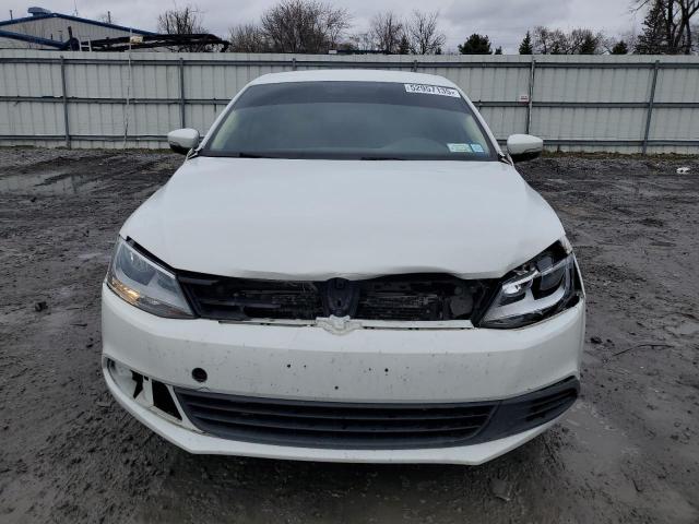  VOLKSWAGEN JETTA 2014 Biały