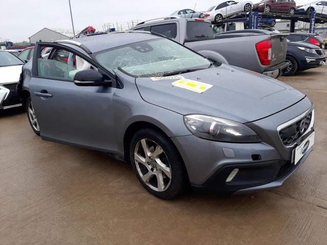 2014 VOLVO V40 CROSS