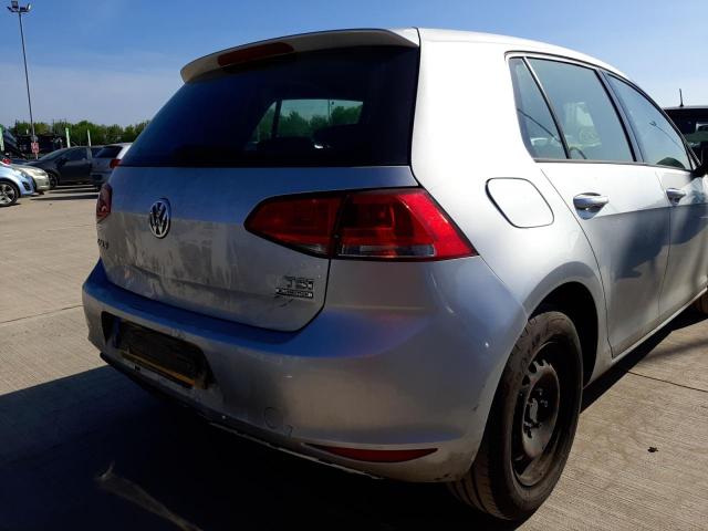 2013 VOLKSWAGEN GOLF S BLU