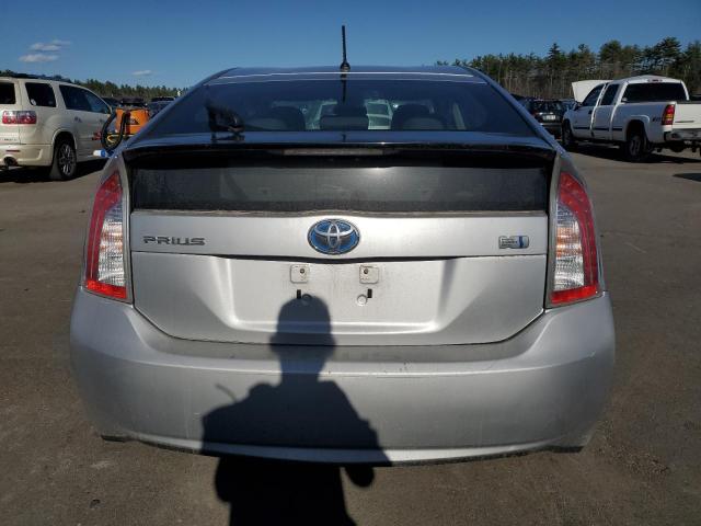 Hatchbacks TOYOTA PRIUS 2014 Srebrny