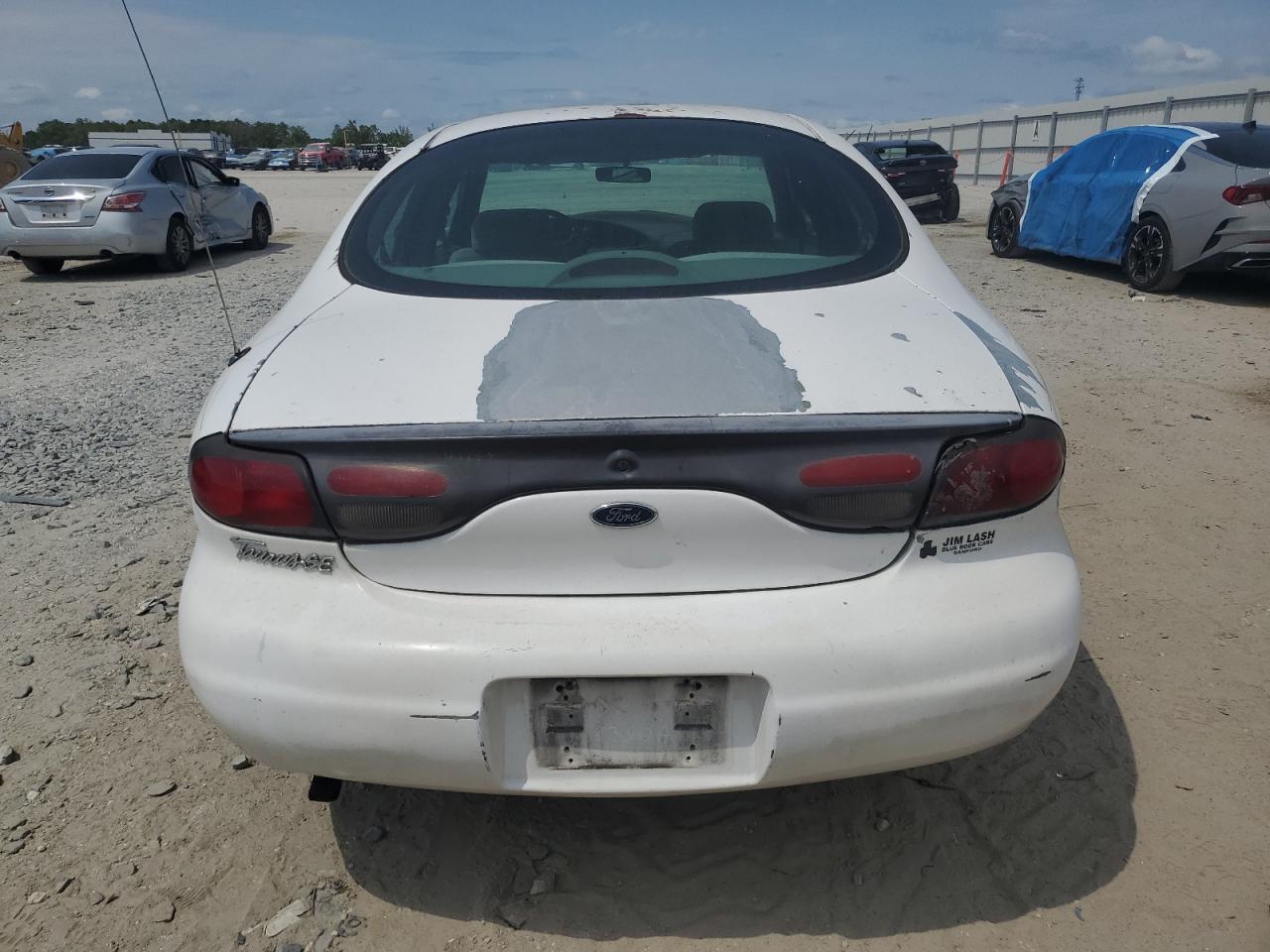1998 Ford Taurus Lx VIN: 1FAFP52U0WA108243 Lot: 54952435