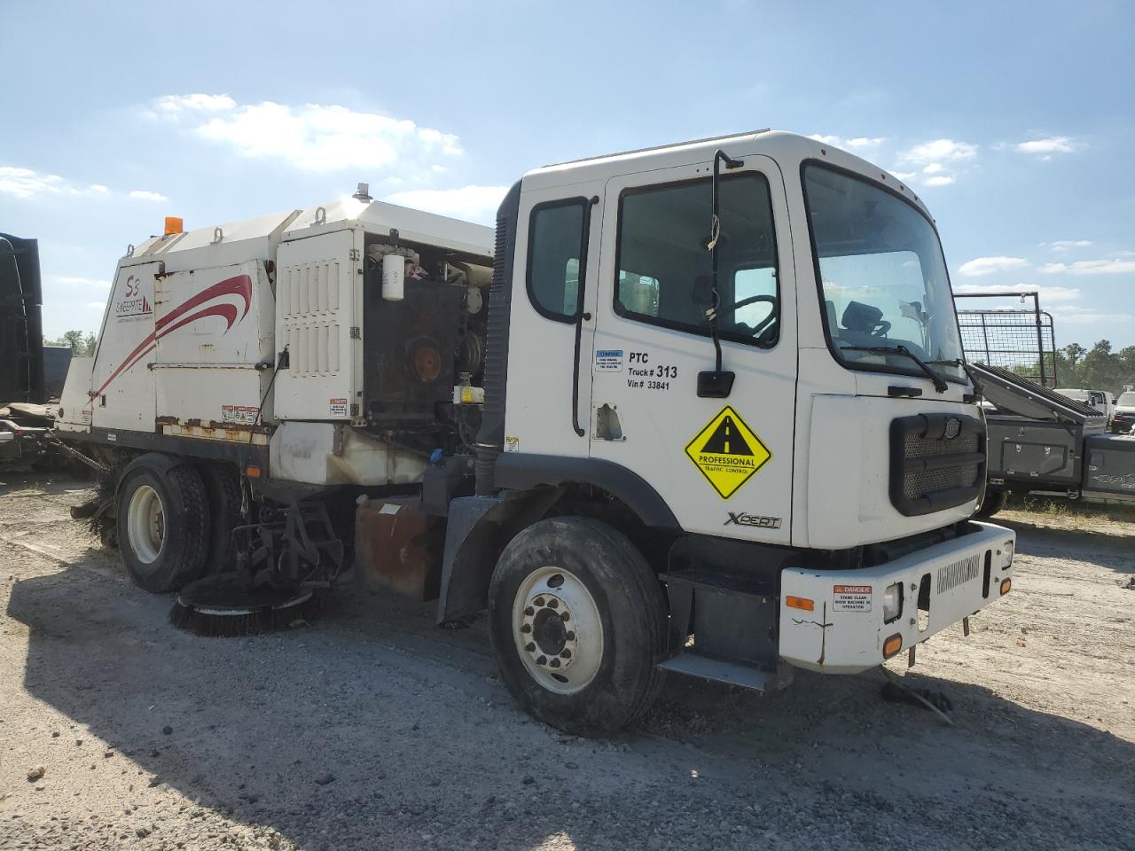 2021 Autocar Xpert Street Sweeper Truck en Venta en Houston, TX - Side