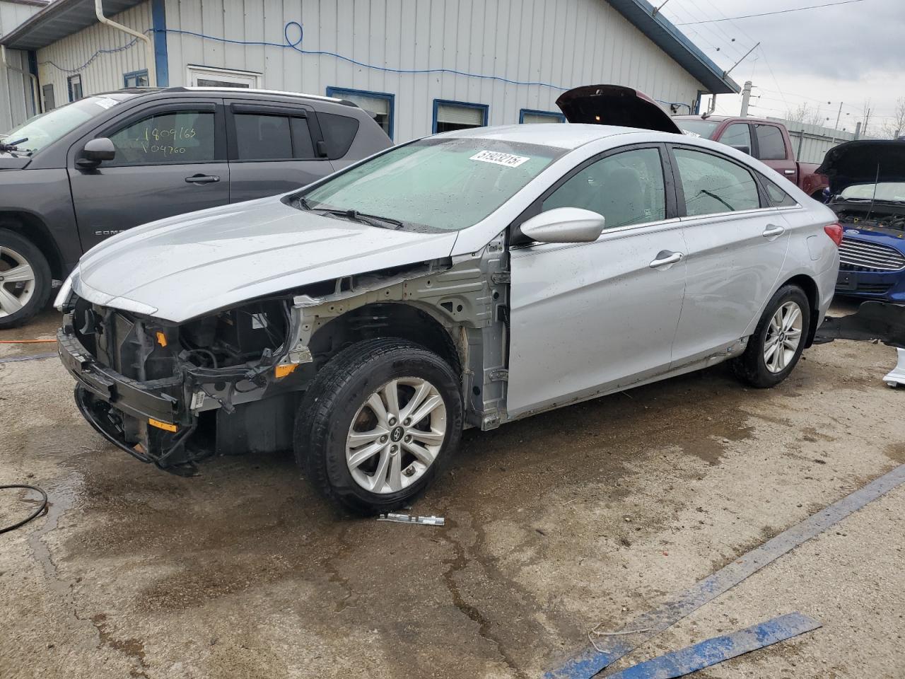 2012 Hyundai Sonata Gls for Sale in Pekin, IL - Front End