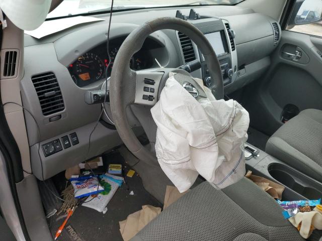  NISSAN FRONTIER 2015 Srebrny