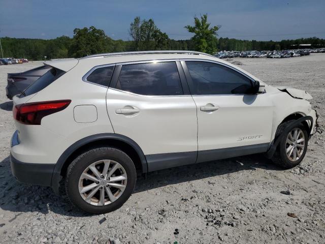  NISSAN ROGUE 2018 Белы