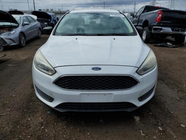 Седаны FORD FOCUS 2016 Белы