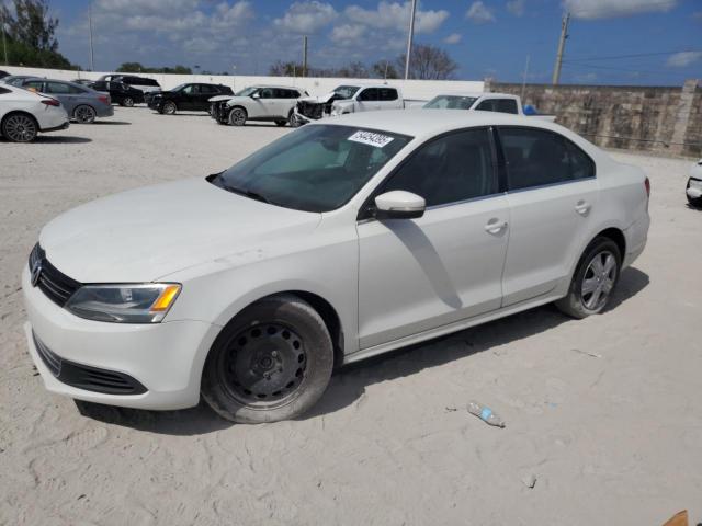  VOLKSWAGEN JETTA 2013 White
