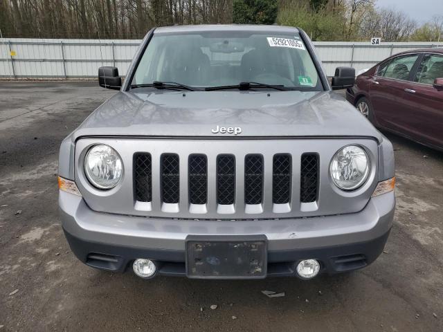 Паркетники JEEP PATRIOT 2016 Сріблястий