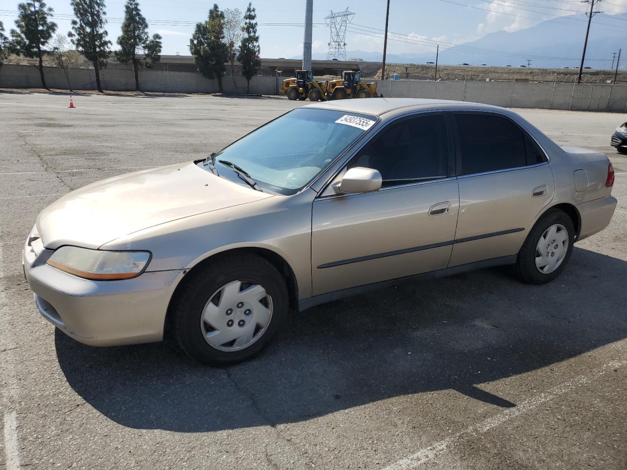 Rancho Cucamonga, CA에서 판매 중인 2000 Honda Accord Lx - Vandalism