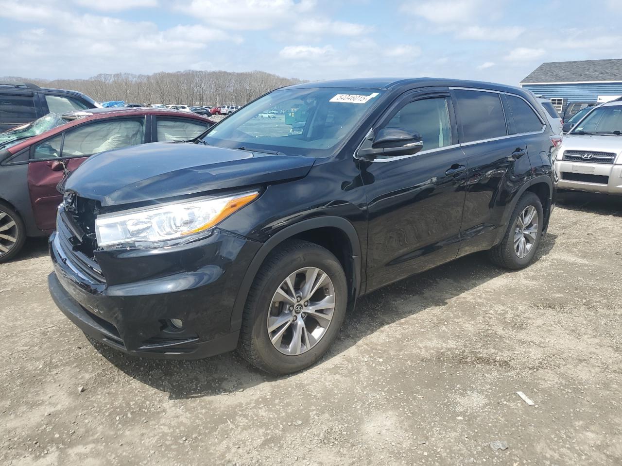 2016 Toyota Highlander Le en Venta en Assonet, MA - Front End