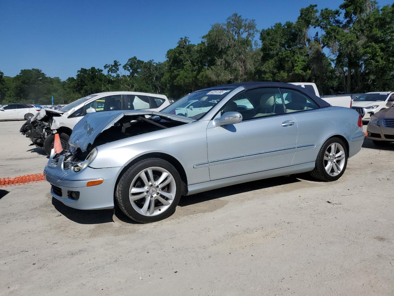 2006 Mercedes-Benz Clk 350 VIN: WDBTK56G86T056136 Lot: 53261395