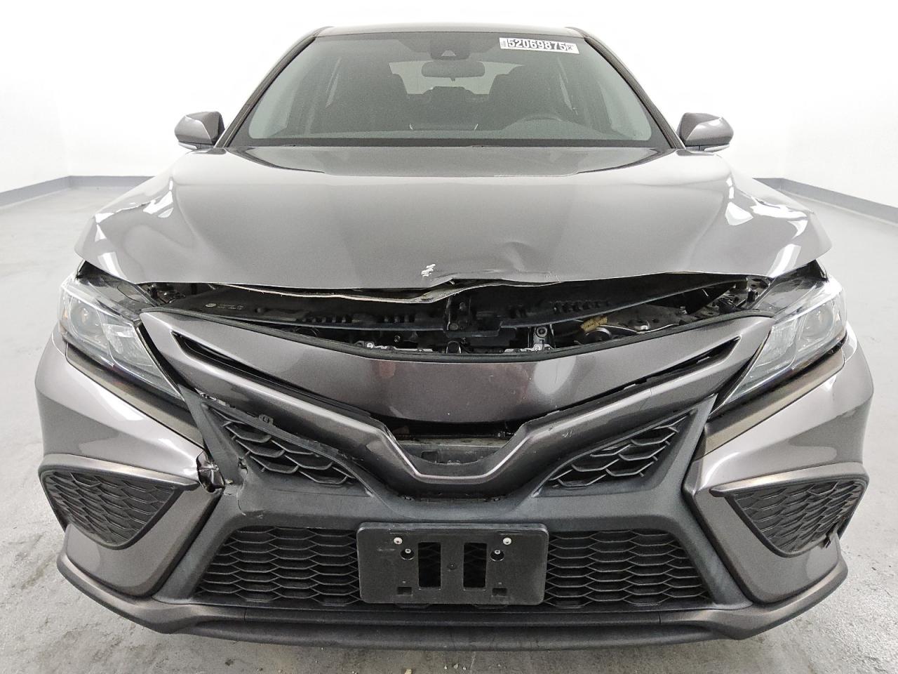 2023 Toyota Camry Se Night Shade for Sale in Van Nuys, CA - Front End