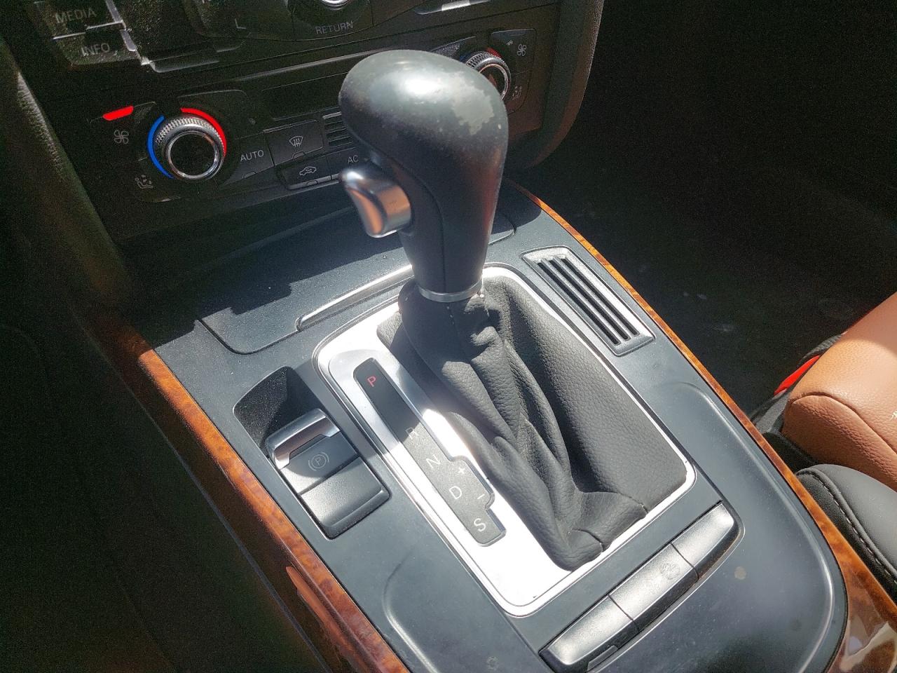 WAU9FD8TXBA026448 - 2011 Audi A5 - #undefined